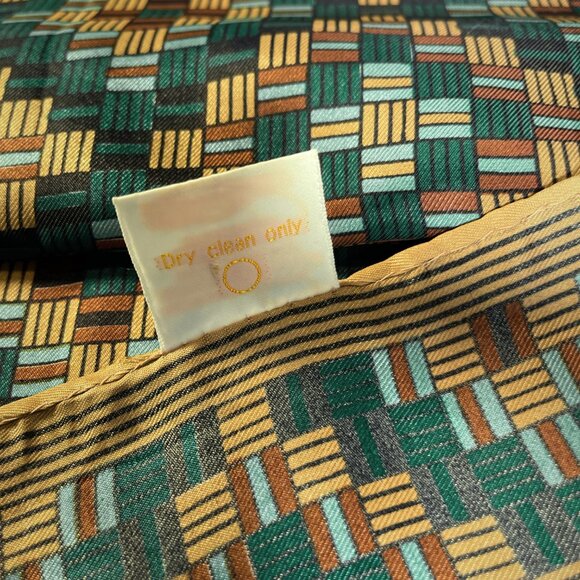 Elsa Schiaparelli Vintage Geometric Scarf – Modernist 1960s Design - Picture 7 of 13